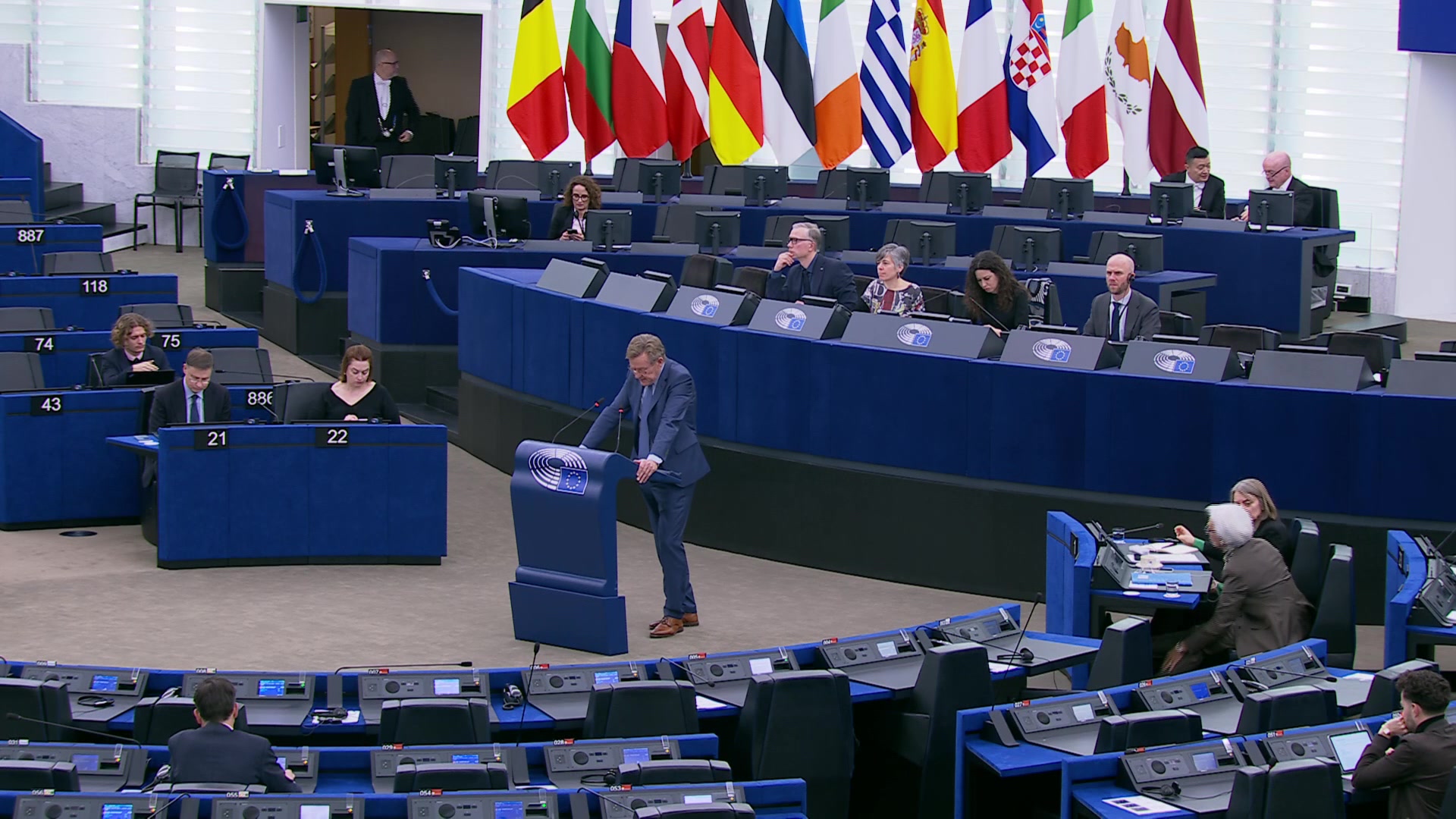 European Central Bank – annual report 2025: opening statements by Johan VAN OVERTVELDT (ECR, BE) Rapporteur, Christine LAGARDE, President of the ECB and Valdis DOMBROVSKIS, European Commissioner for Economy